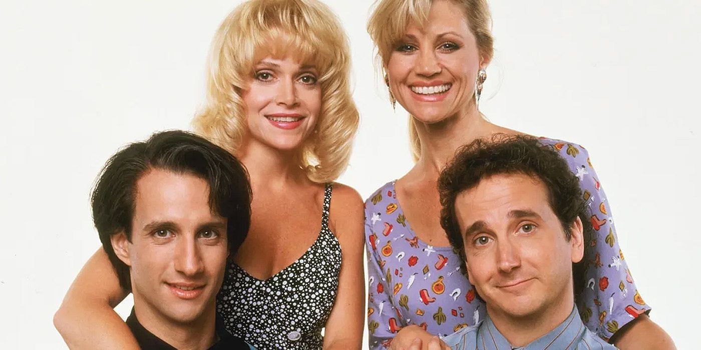 The ensemble cast of Perfect Strangers smiling
