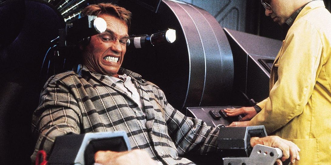 Arnold Schwarzenegger screaming in a maching in Total Recall