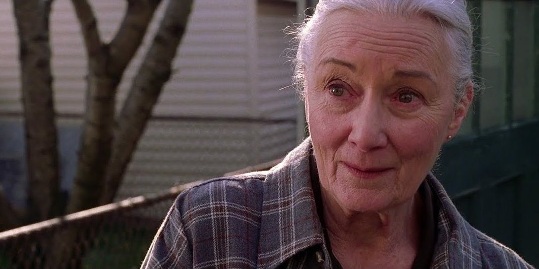 Aunt May looking emotional in Spider-Man 2