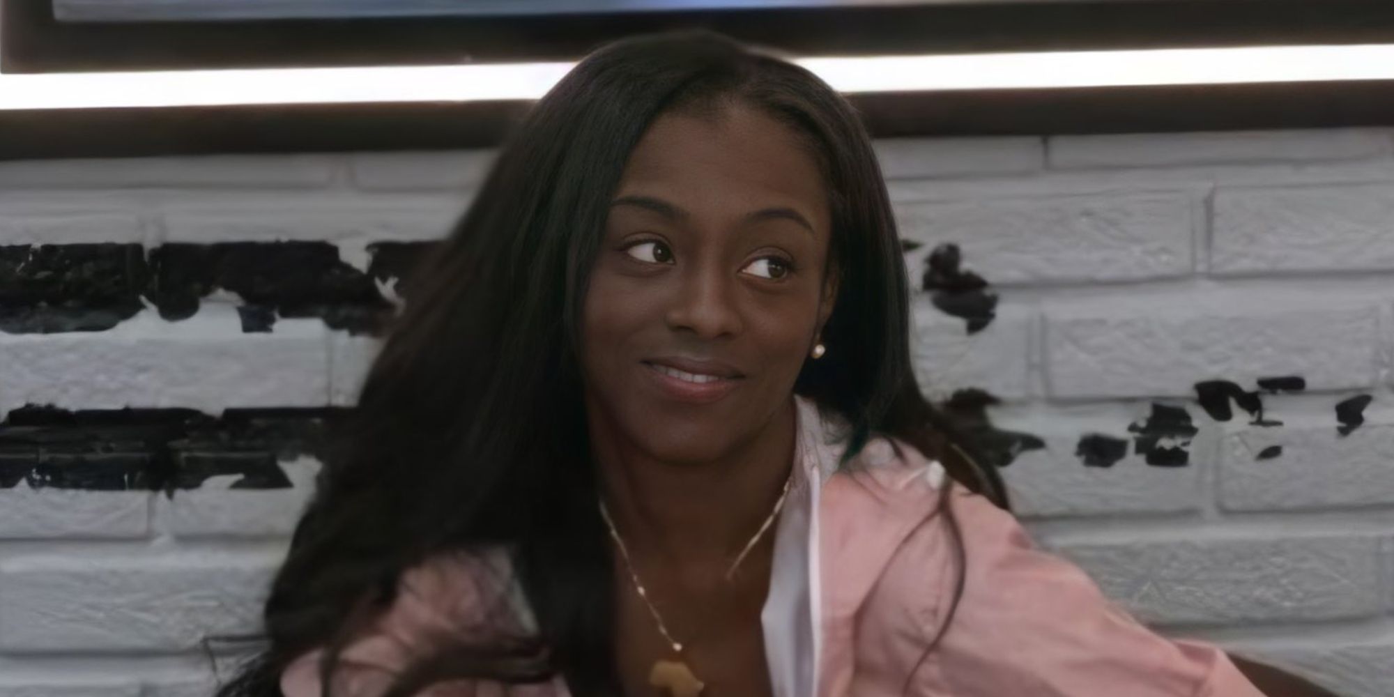 Da'Vonne looking off to the side on Big Brother.