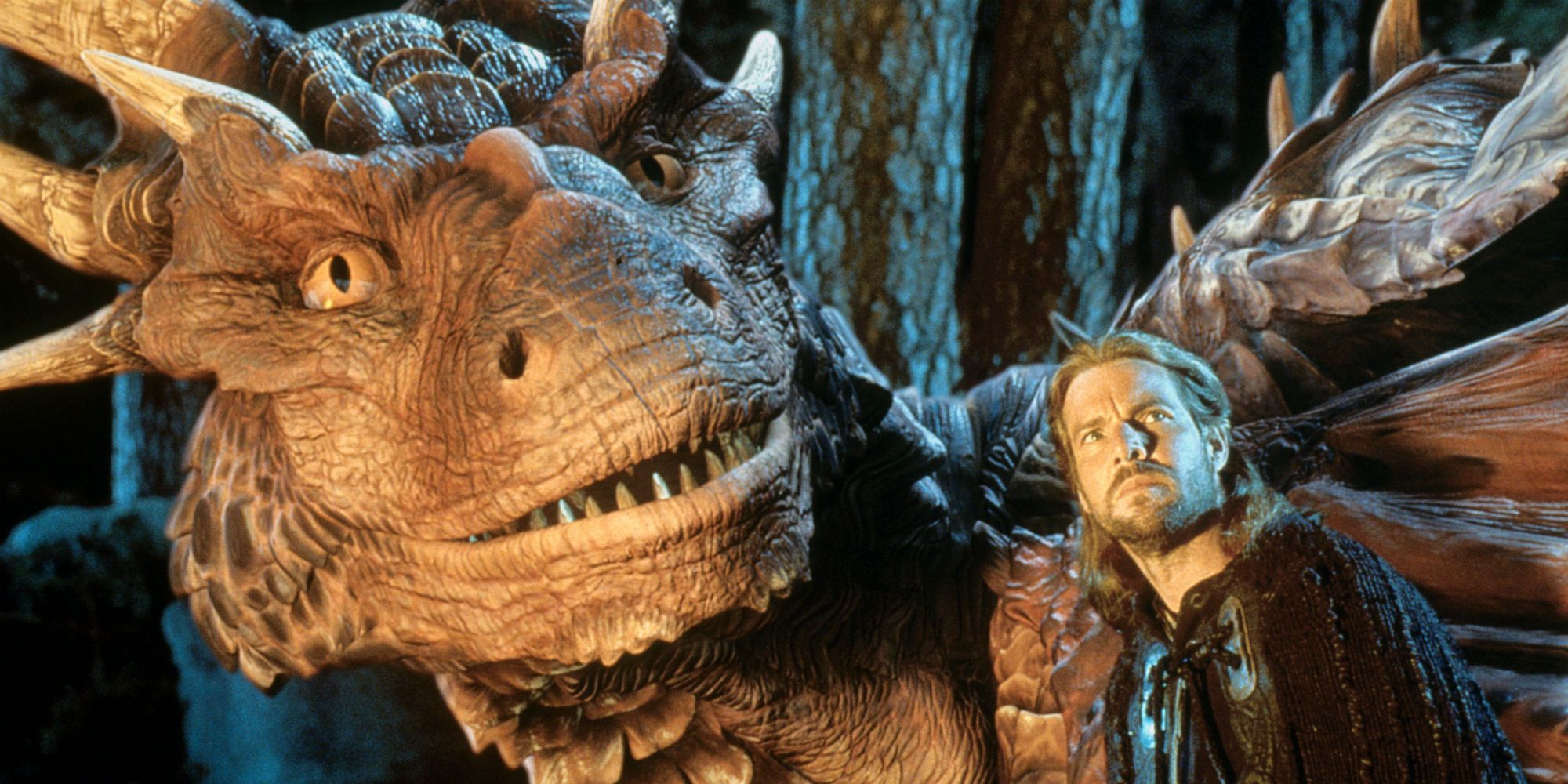 Dennis Quaid and Draco looking into the distance in Dragonheart