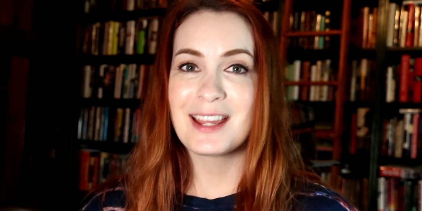 Felicia Day promotes The Dungeon of Naheulbeuk