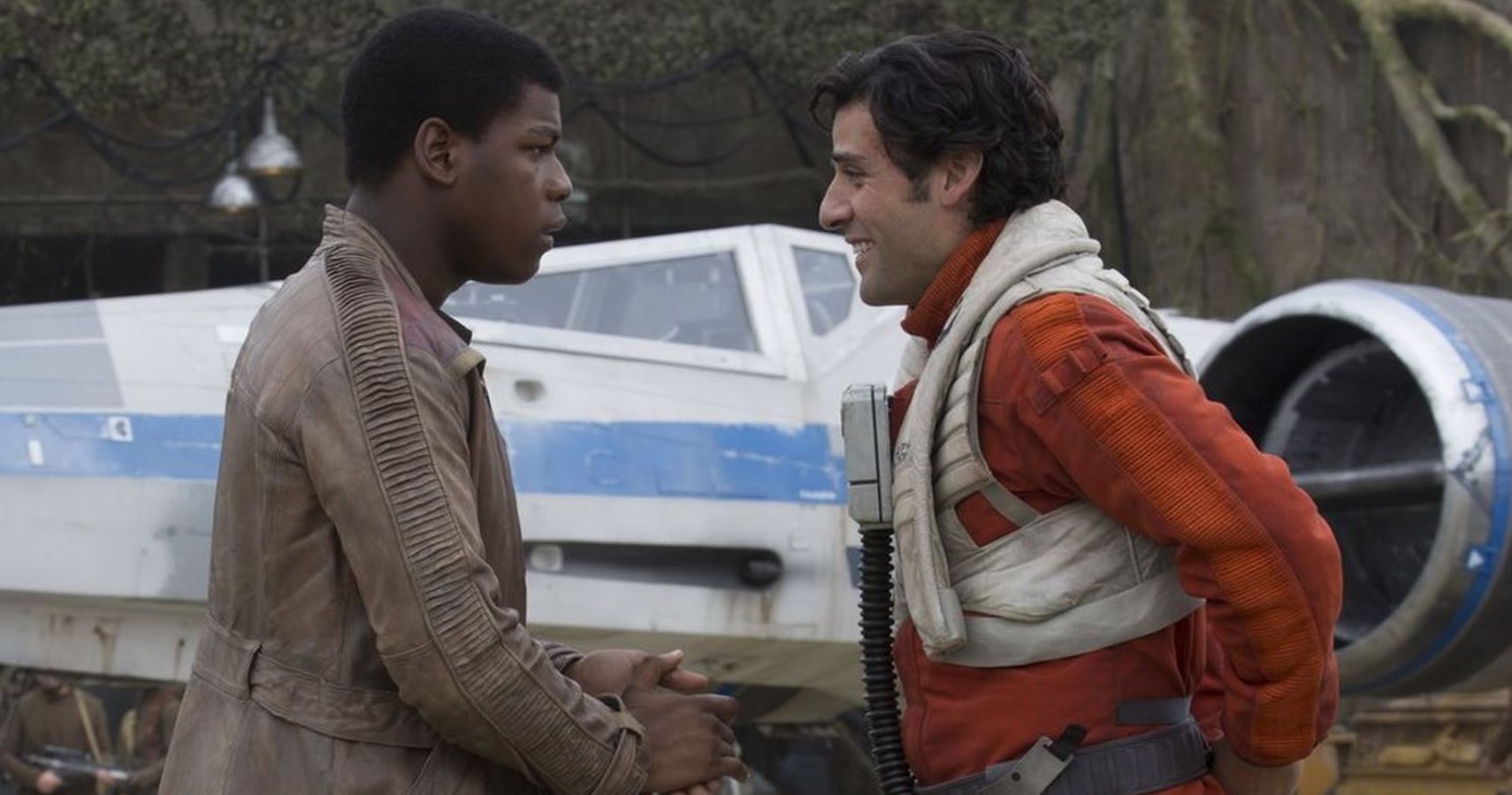 John Boyega Endorses Fan-Favorite Star Wars Sequel Trilogy Relationship