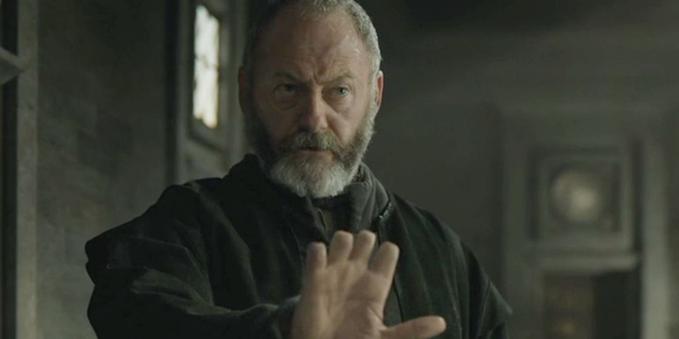 Davos Seaworth showing his cut off fingers in Game of Thrones