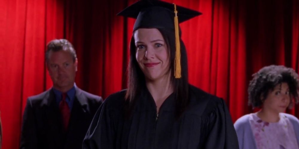 Lorelai smiling at her graduation in Gilmore Girls