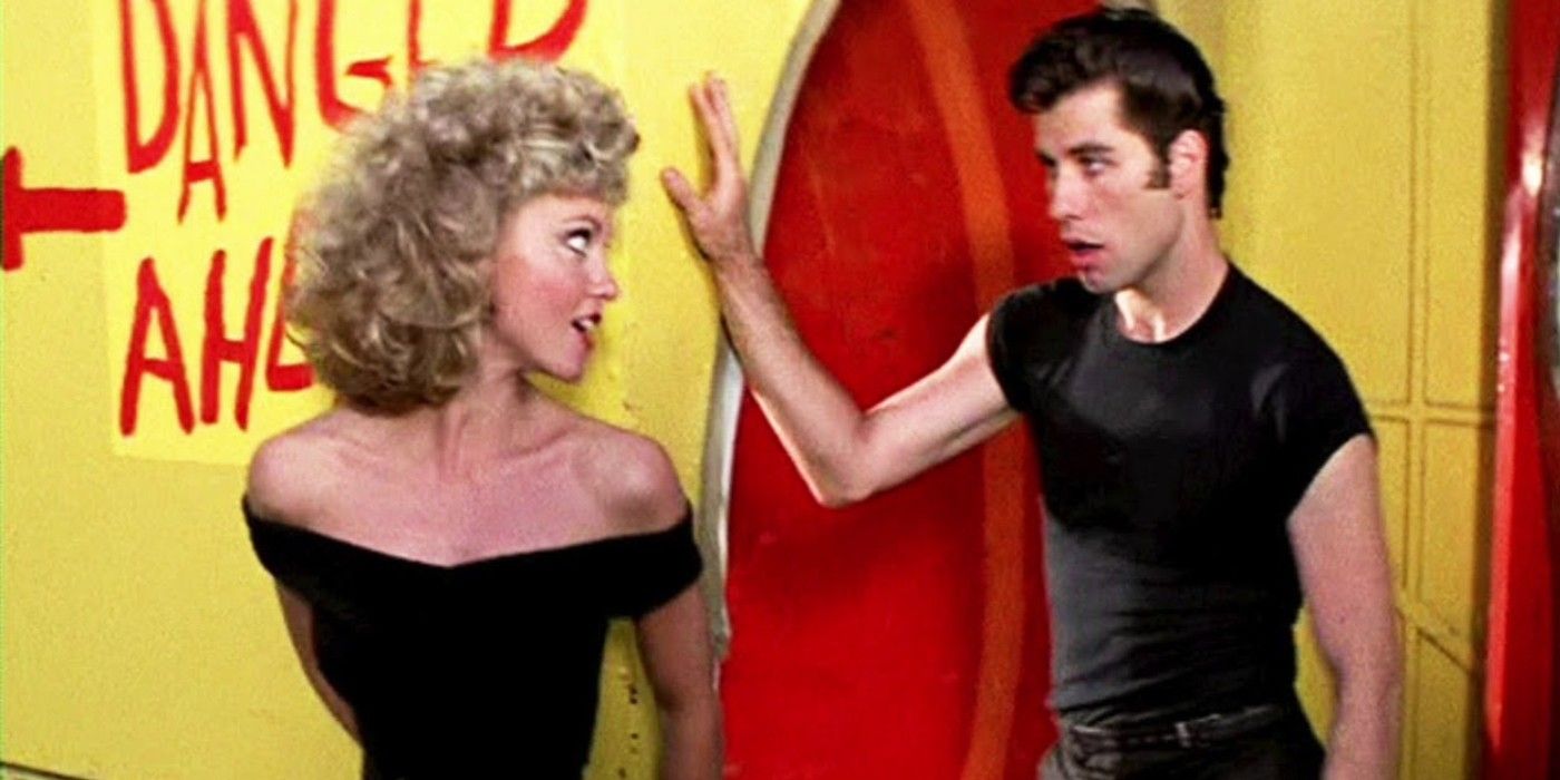 Sandy and Danny singing at the fair in Grease