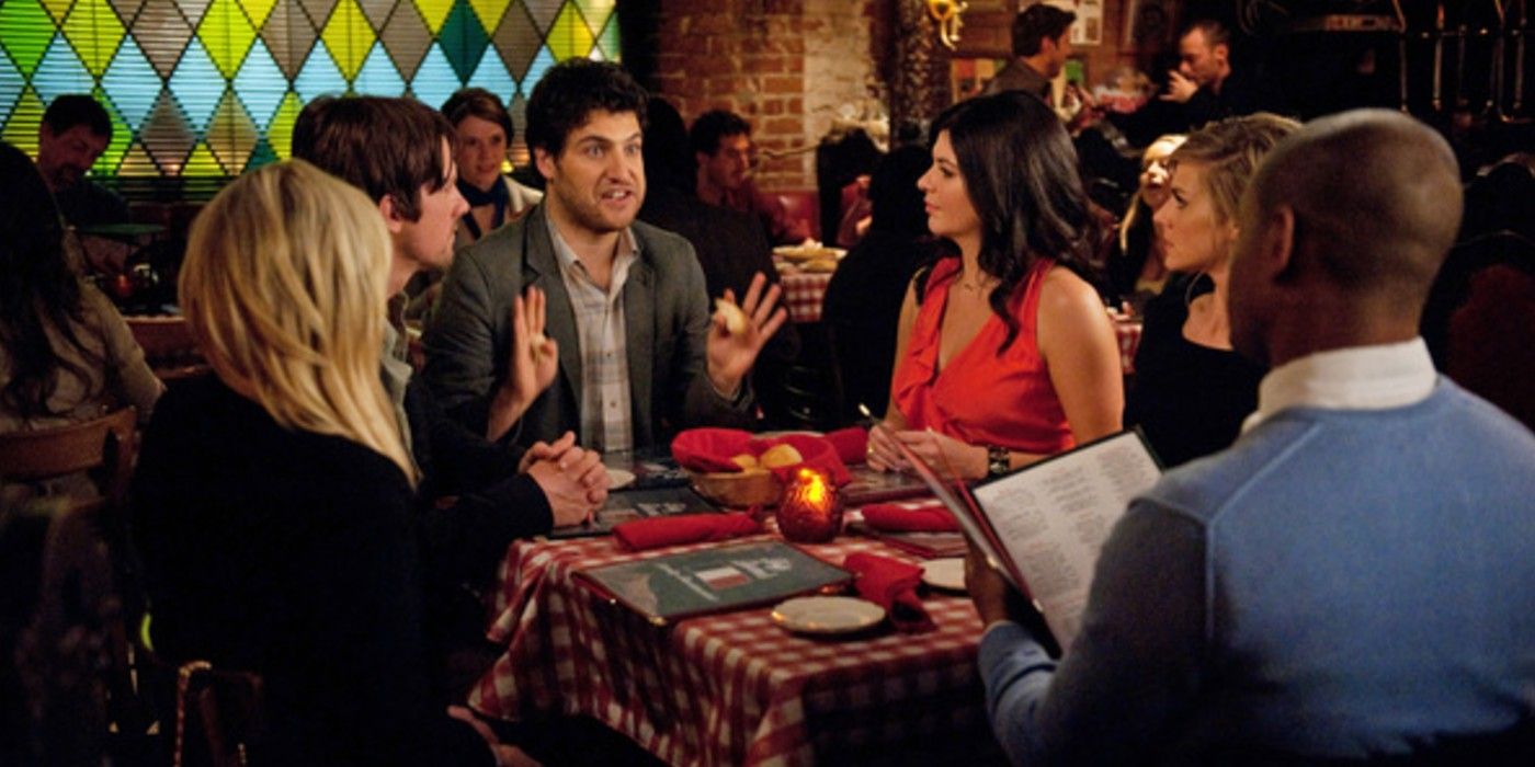 Adam Pally, Casey Wilson as Max and Penny, eating, restaurant, 