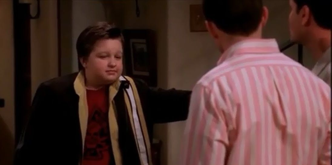 Two And A Half Men: 5 Times Jake Was An Overrated Character (& 5 He Was ...