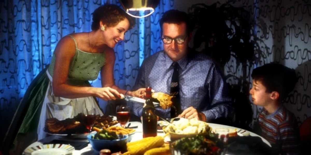 Pais (1989) família à mesa de jantar