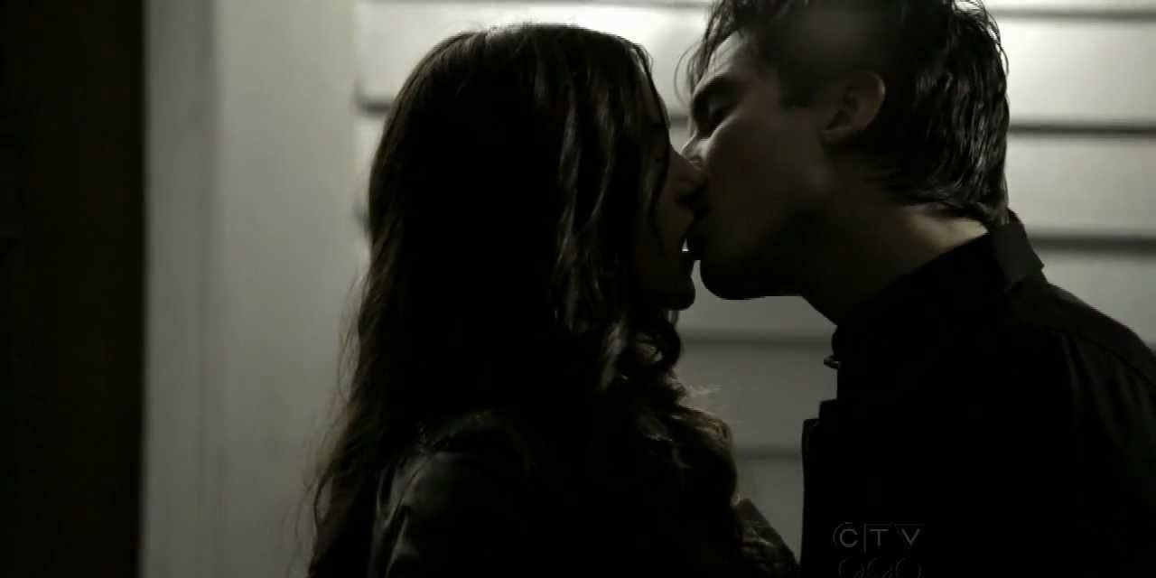 Damon kisses Katherine on The Vampire Diaries.