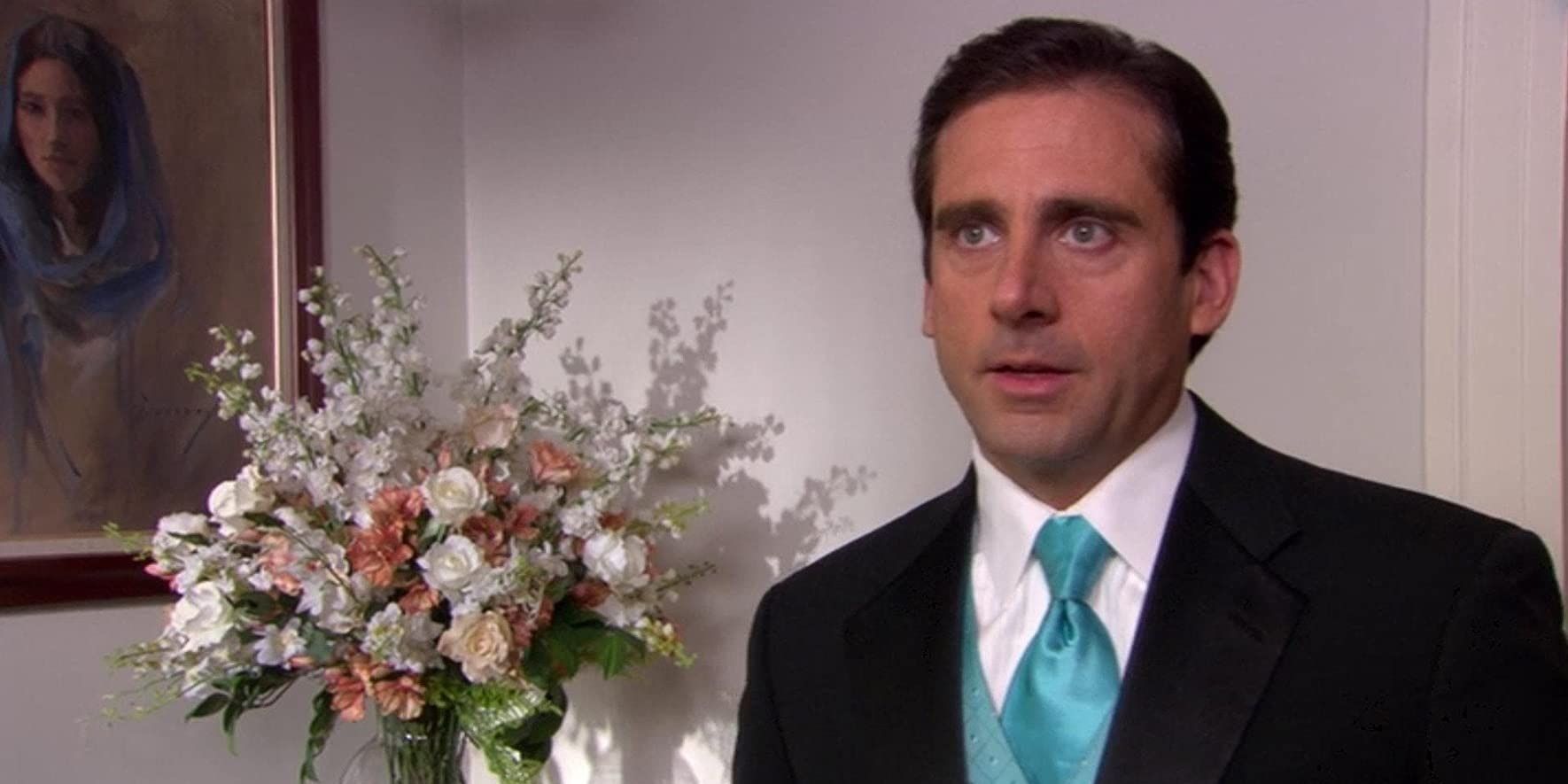 Michael Scott in The Office episode 'Phyllis' Wedding' wearing blue tie 