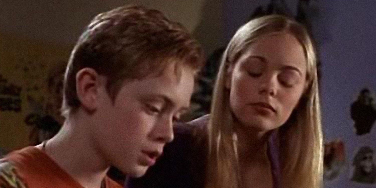 Adam and Chelsea in Mom's Got A Date With A Vampire 