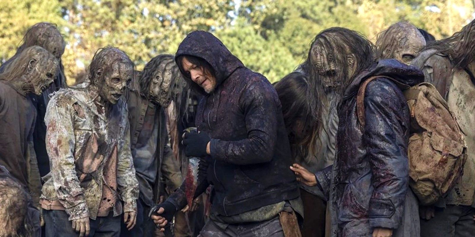 New Walking Dead Season 10 Finale Images Show All-Out War With The Whisperers
