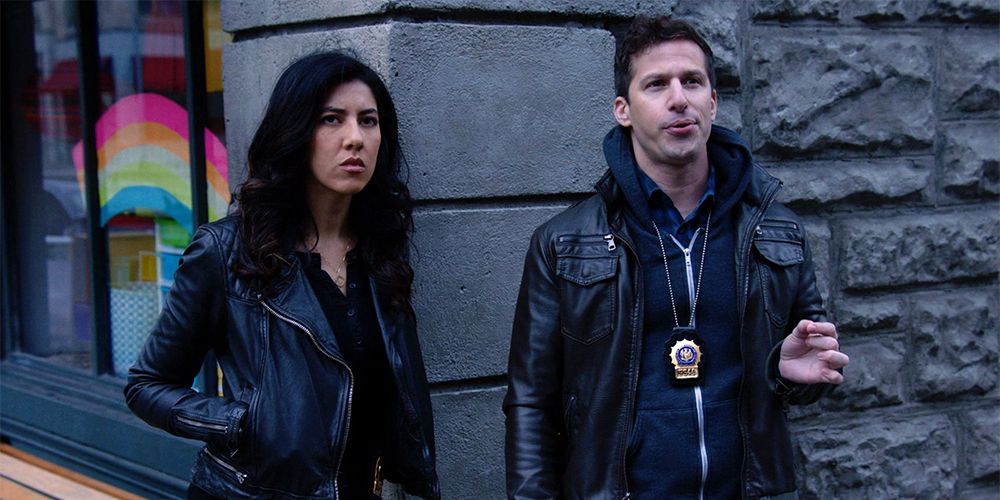 Rosa and Jake together on the street in Brooklyn 99