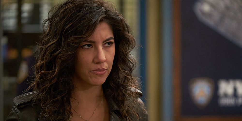 Brooklyn Nine-Nine: 5 Reasons Rosa Is Scariest Person In The 99 (& 5 Reasons She’s The Sweetest)