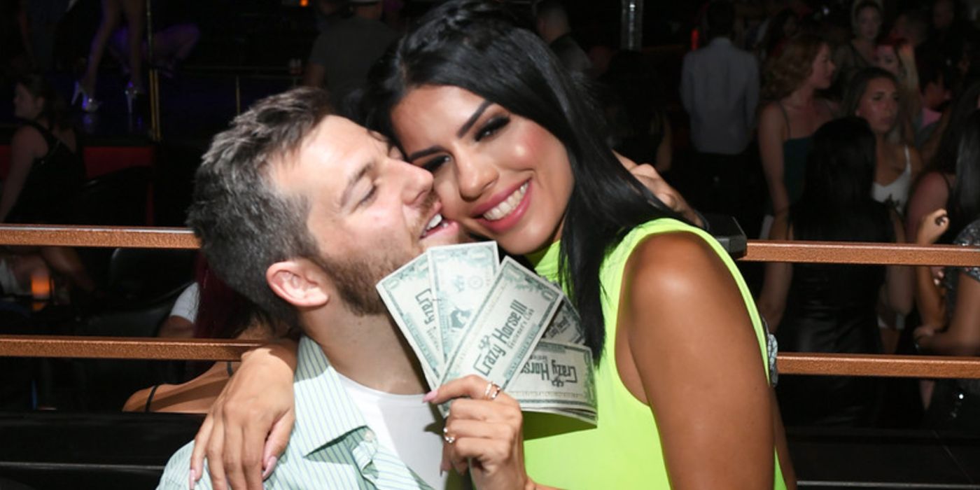Larissa Dos Santos Lima, Eric Nichols: TLC: 90 Day Fiancé smiling with money