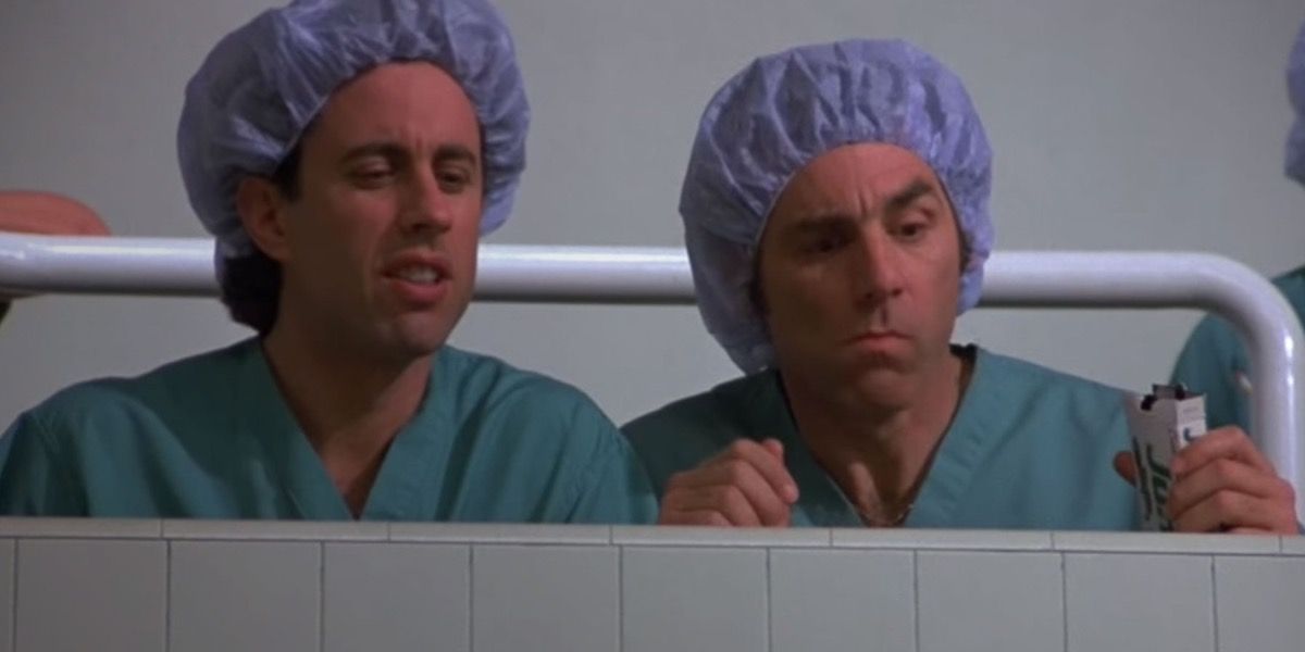 Kramer and Jerry watch a surgery