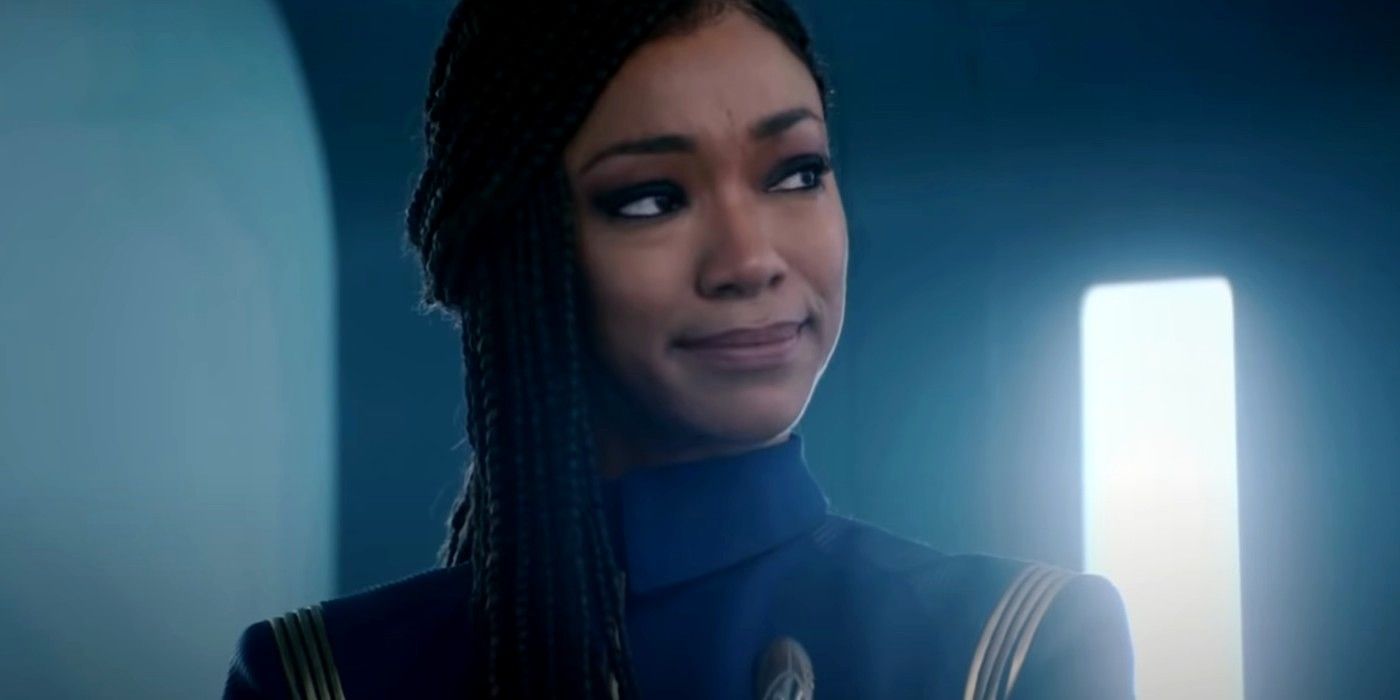 Sonequa Martin-Green as Burnham in Star Trek Discovery