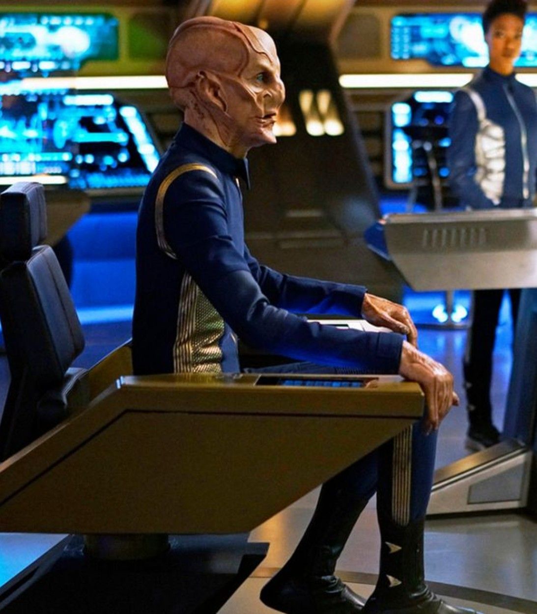 Star Trek Discovery Acting Captain Saru pic vertical