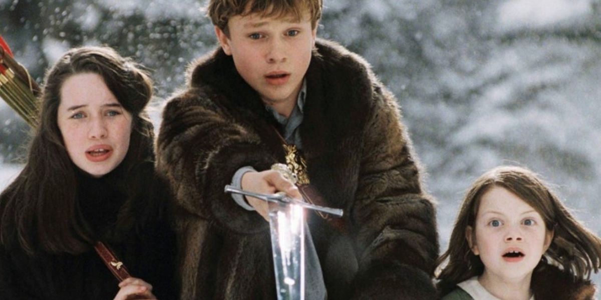 The Chronicles of Narnia Trio in winter in the first movie
