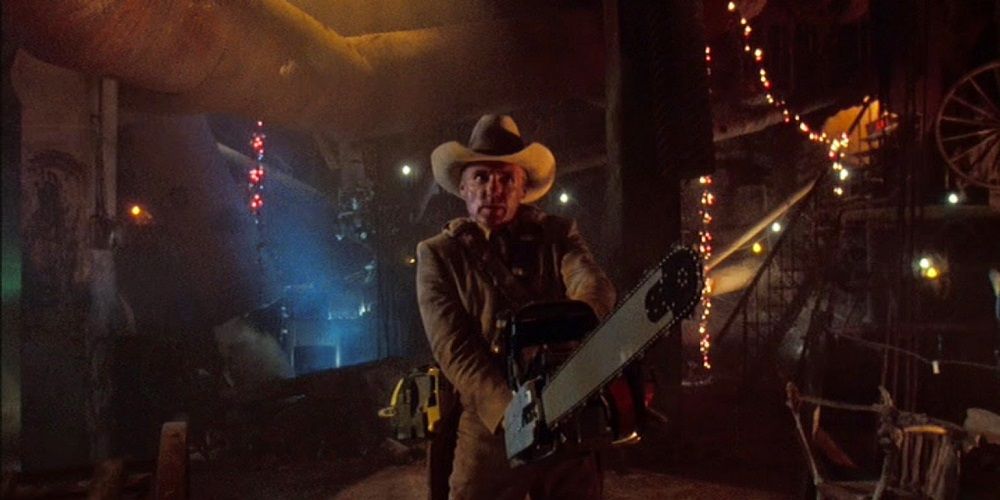 Lt. Boude &quot;Lefty&quot; Enright in The Texas Chainsaw Massacre 2