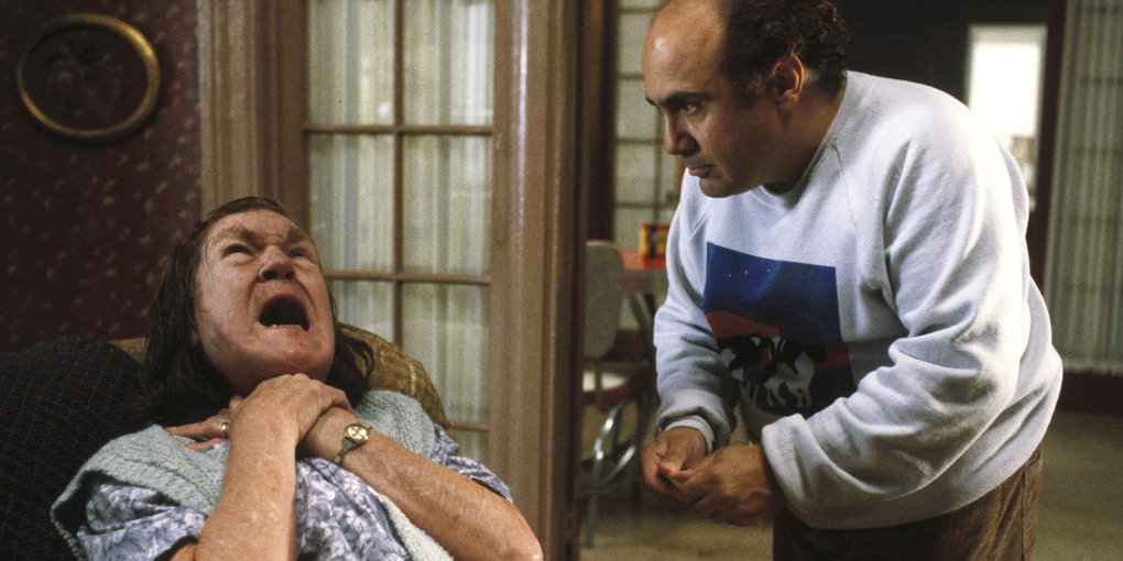 Danny DeVito and Anne Ramsey in Throw Momma From The Train