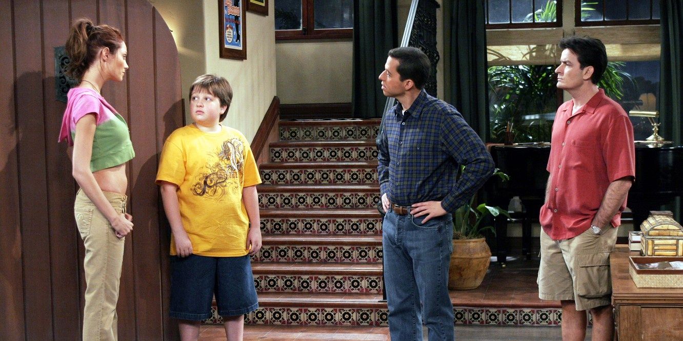 Two And A Half Men: 5 Times Jake Was An Overrated Character (& 5 He Was ...