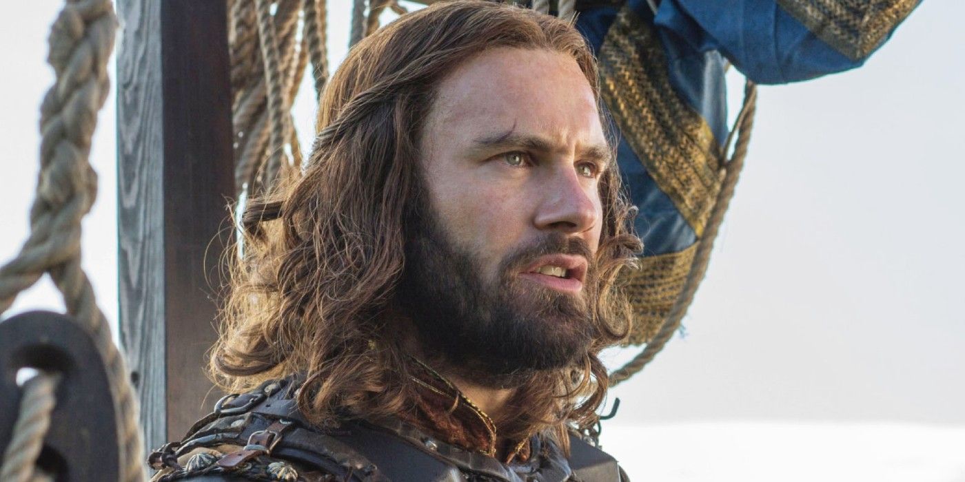 Rollo watches Viking forces approaching Frankia for the raid in Vikings