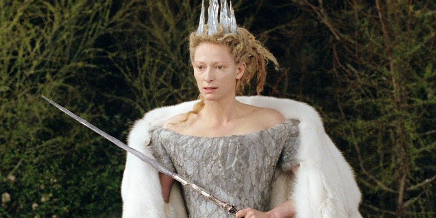 The White Witch holding a sword in The Chronicles Of Narnia