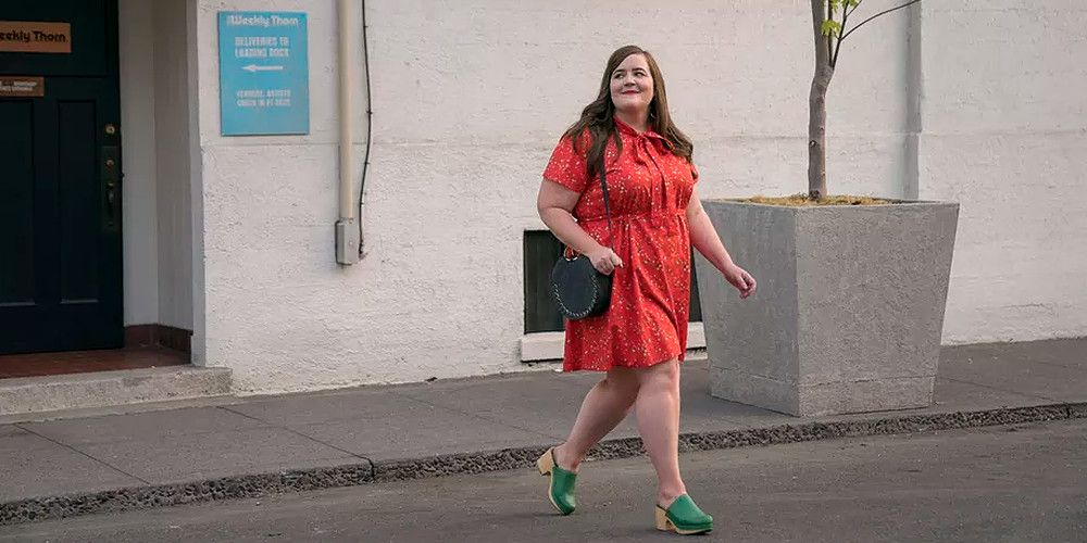 Shrill Annie’s 5 Best Outfits (& 5 Worst)