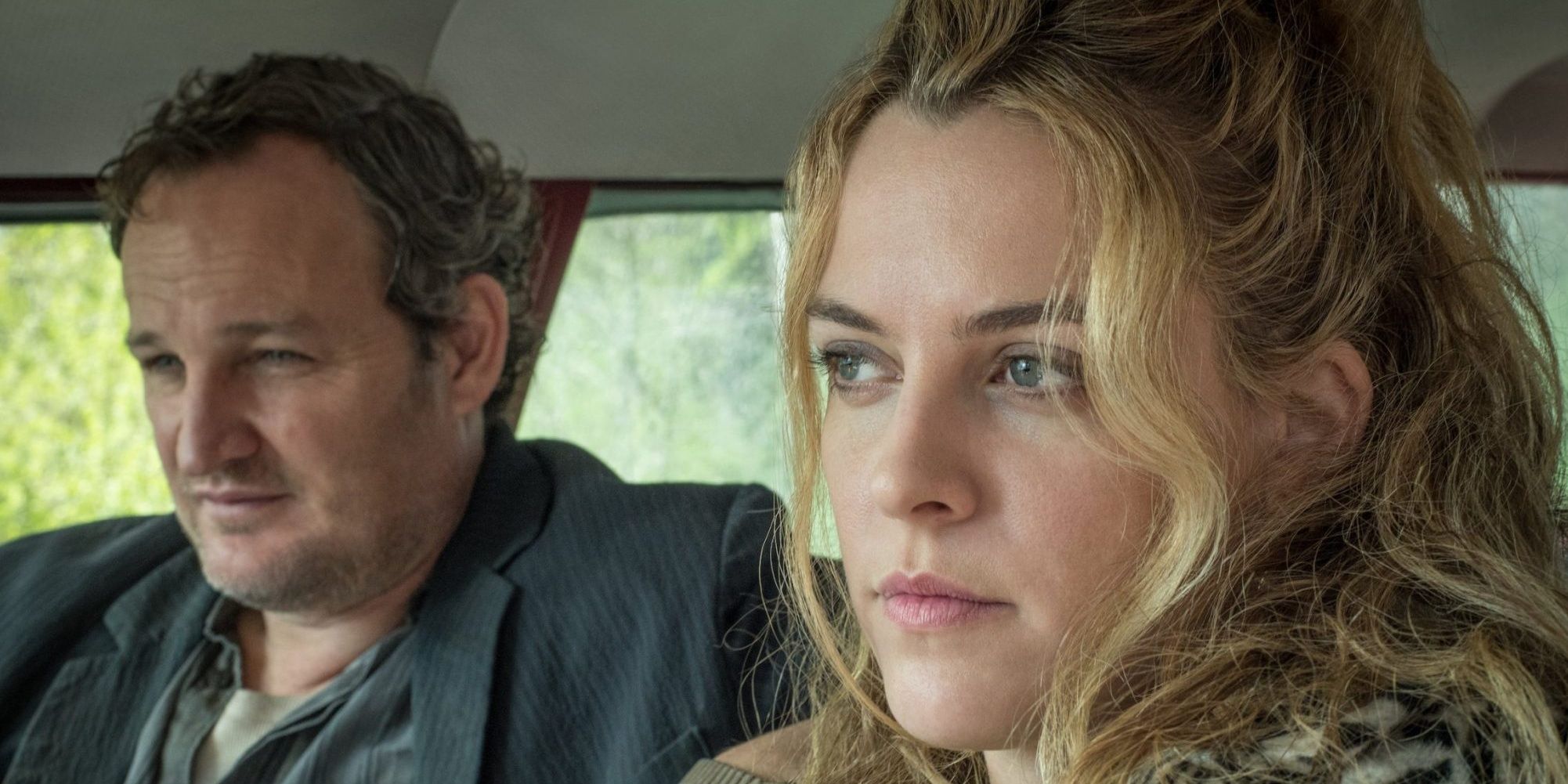 The Devil All The Time Carl and Sandy in the Car