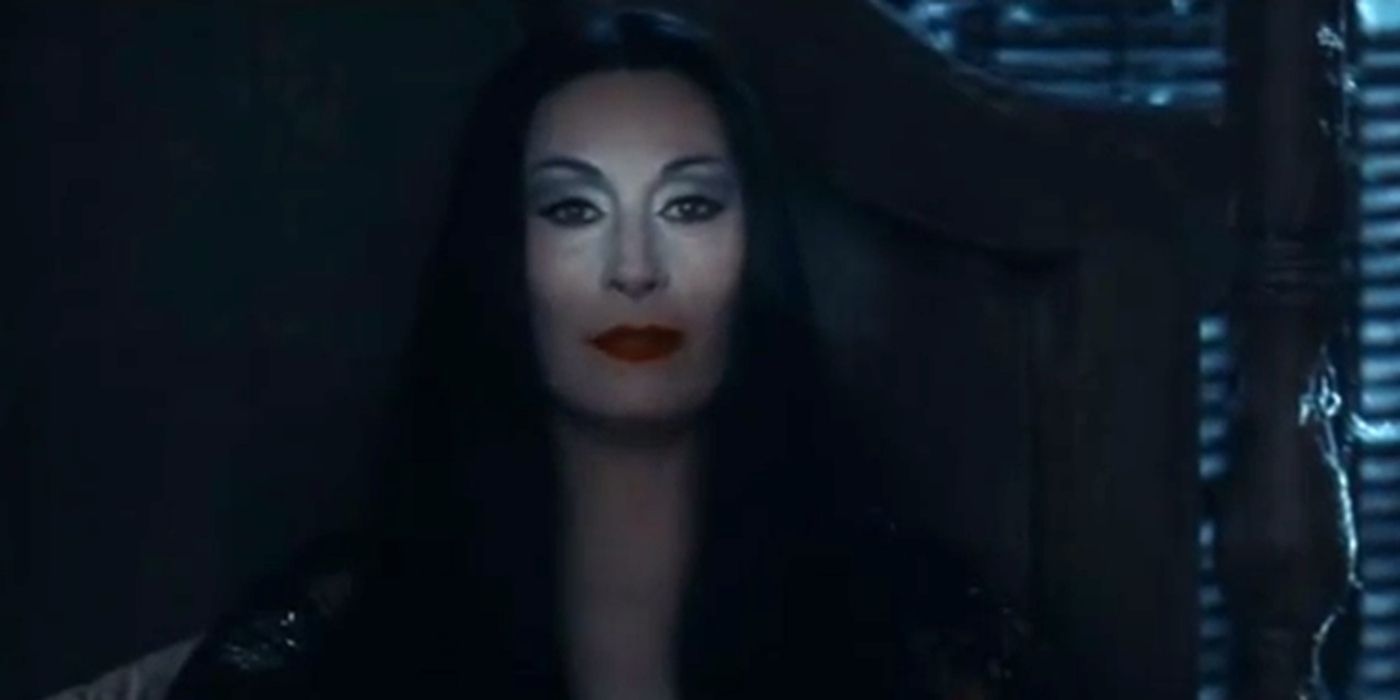 morticias eyes in the addams family movie