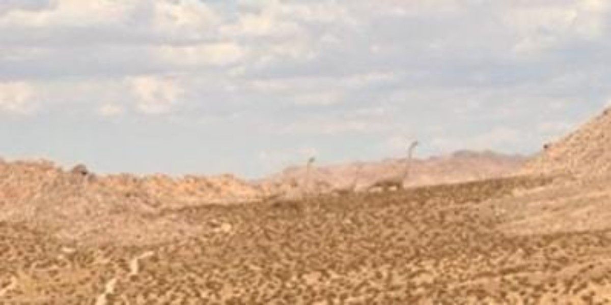 palm-springs-dinosaurs-at-the-end