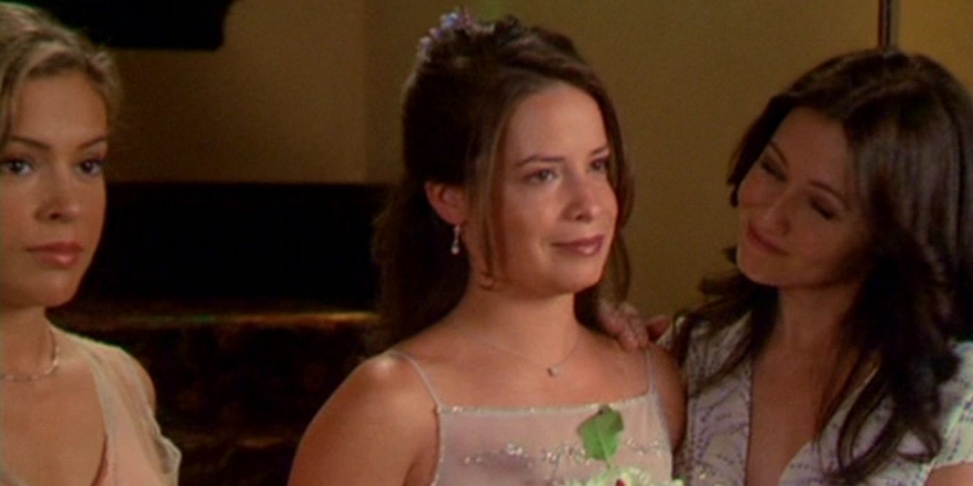phoebe and prue with piper on her wedding day in charmed