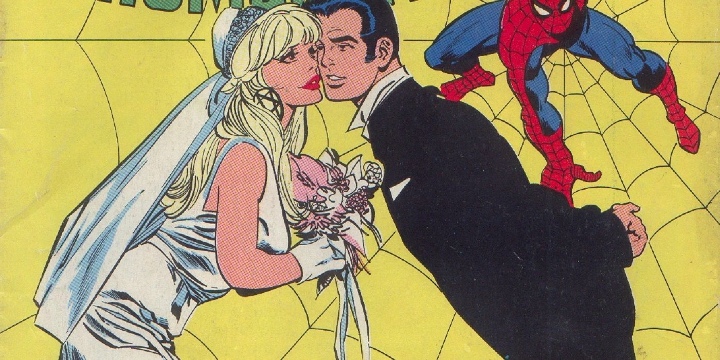 spider-man-gwen-stacy-mexican-marriage-display