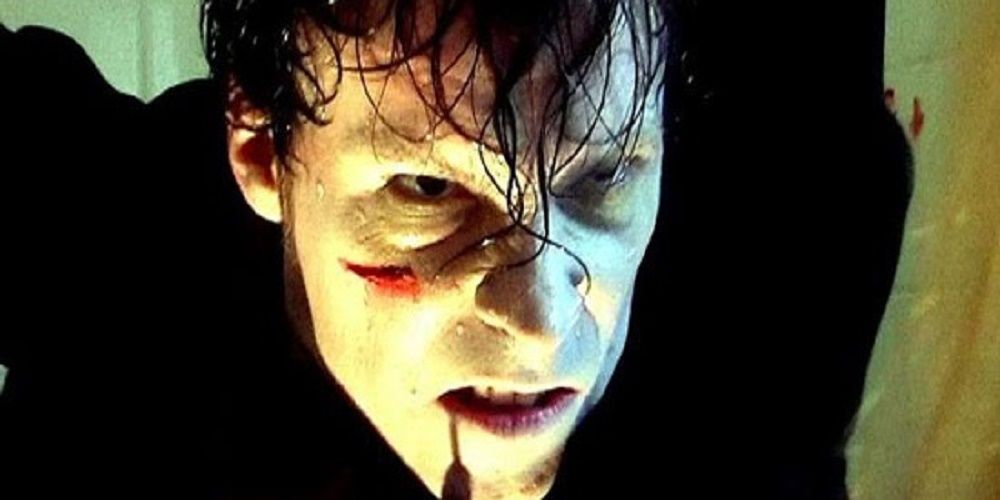 10 Scariest Zombie Movies (Ranked By How Hard It’d Be To Survive)
