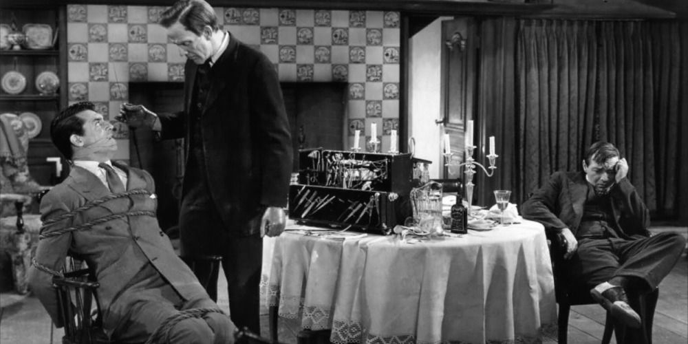 Cary Grant in Alfred Hitchcock&rsquo;s Arsenic and Old Lace