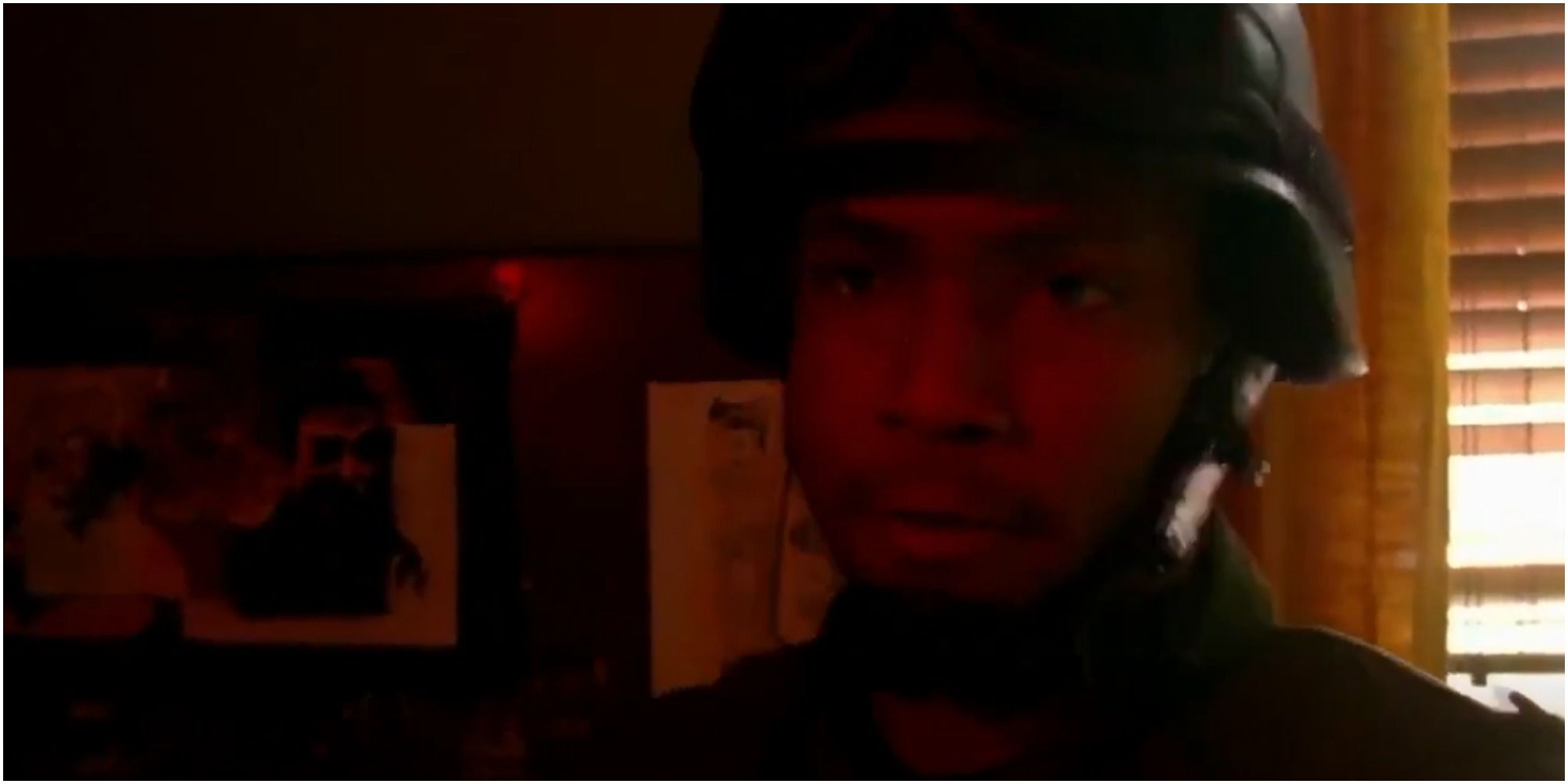 A screenshot of Isaiah Mustafa as an FBI Team Leader in Castle