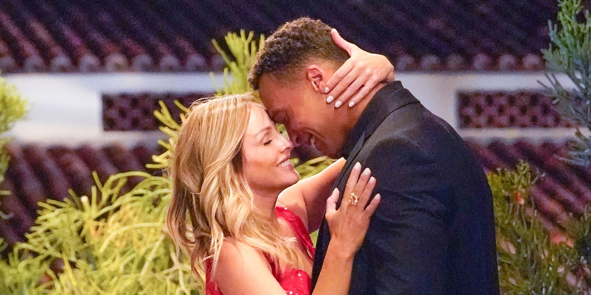 Clare Crawley and Dale Moss on The Bachelorette season 16 smiling