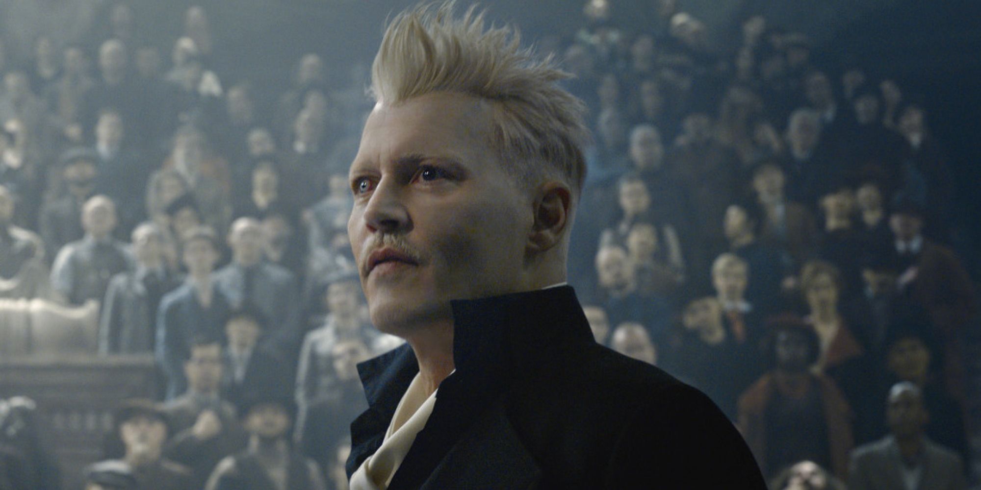 Gellert Grindelwald rallying his followers in Fantastic Beasts: The Crimes of Grindelwald