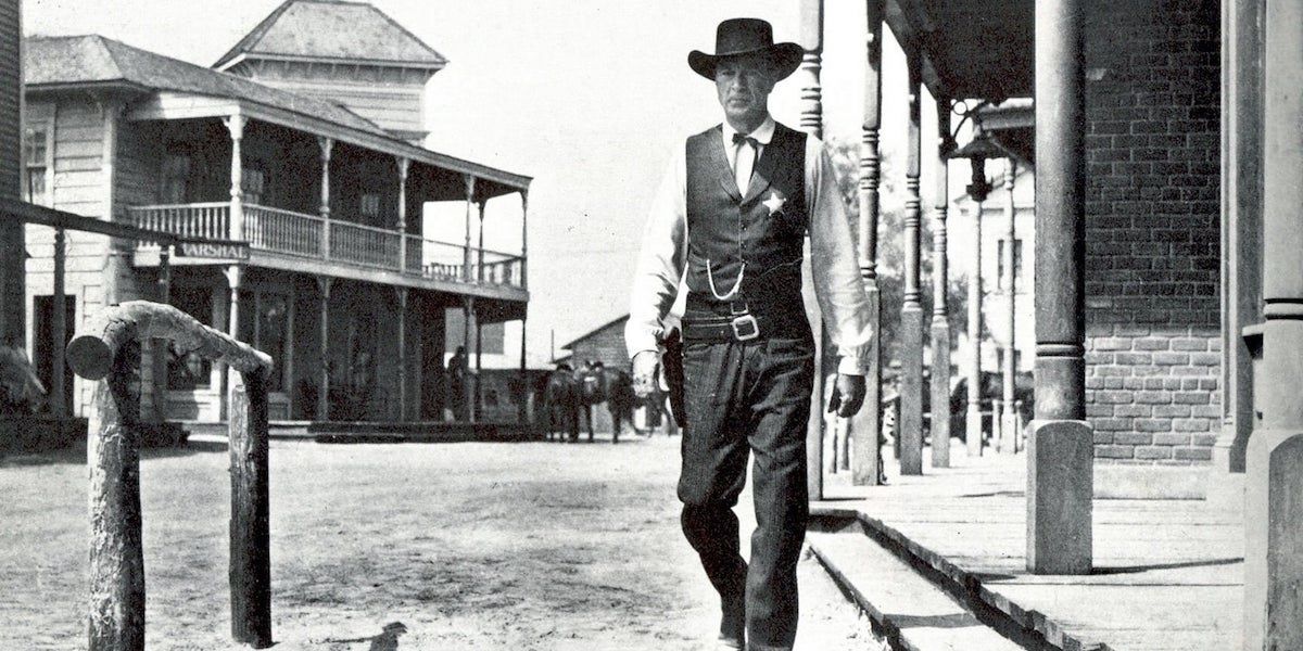 Gary Cooper in a western town in High Noon