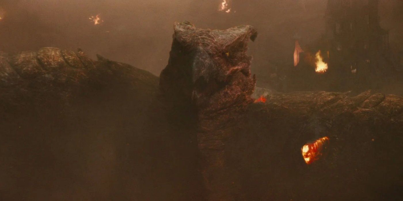 Roden looks up at Godzilla in Godzilla King of the Monsters