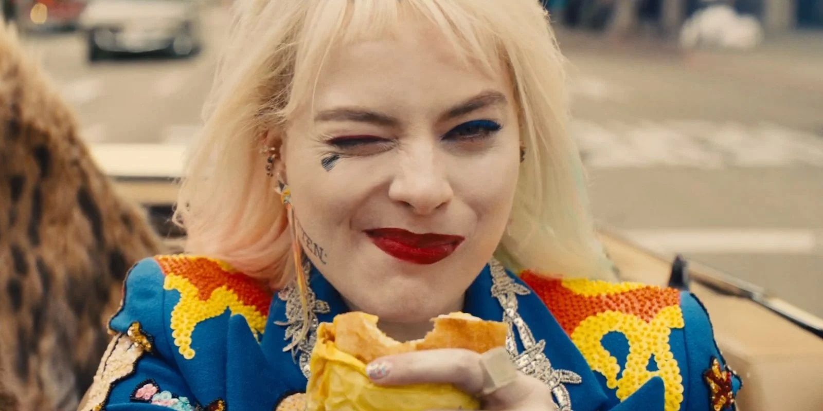 Harley Quinn winks to the camera in Birds of Prey