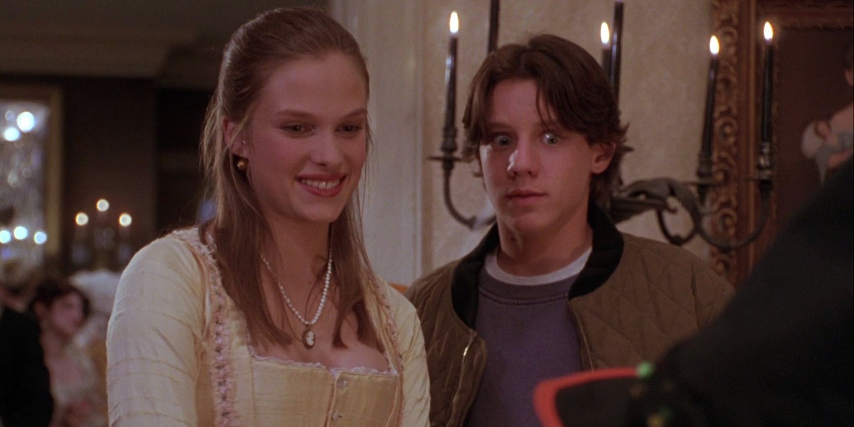 Hocus Pocus 7 Reasons Allison Was Really A Witch (& 8 Reason She Wasn’t)