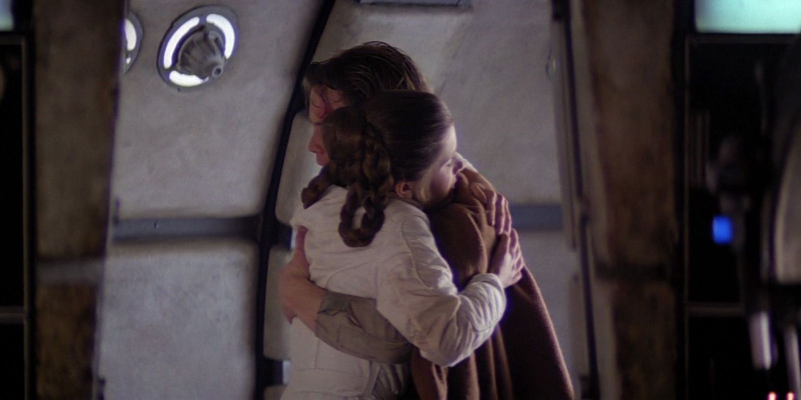 Luke Skywalker and Leia Organa reunite and embrace in Star Wars Empire Stikes Back