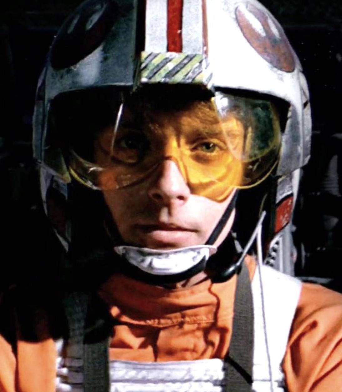 Luke Skywalker in Star Wars A New Hope pic vertical