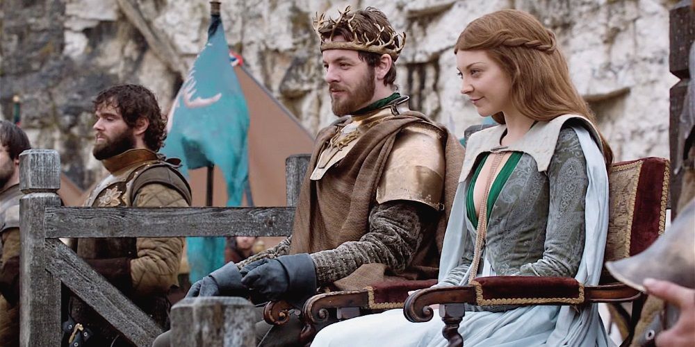 Margaery Tyrell and Renly Baratheon in season 2 of Game of Thrones