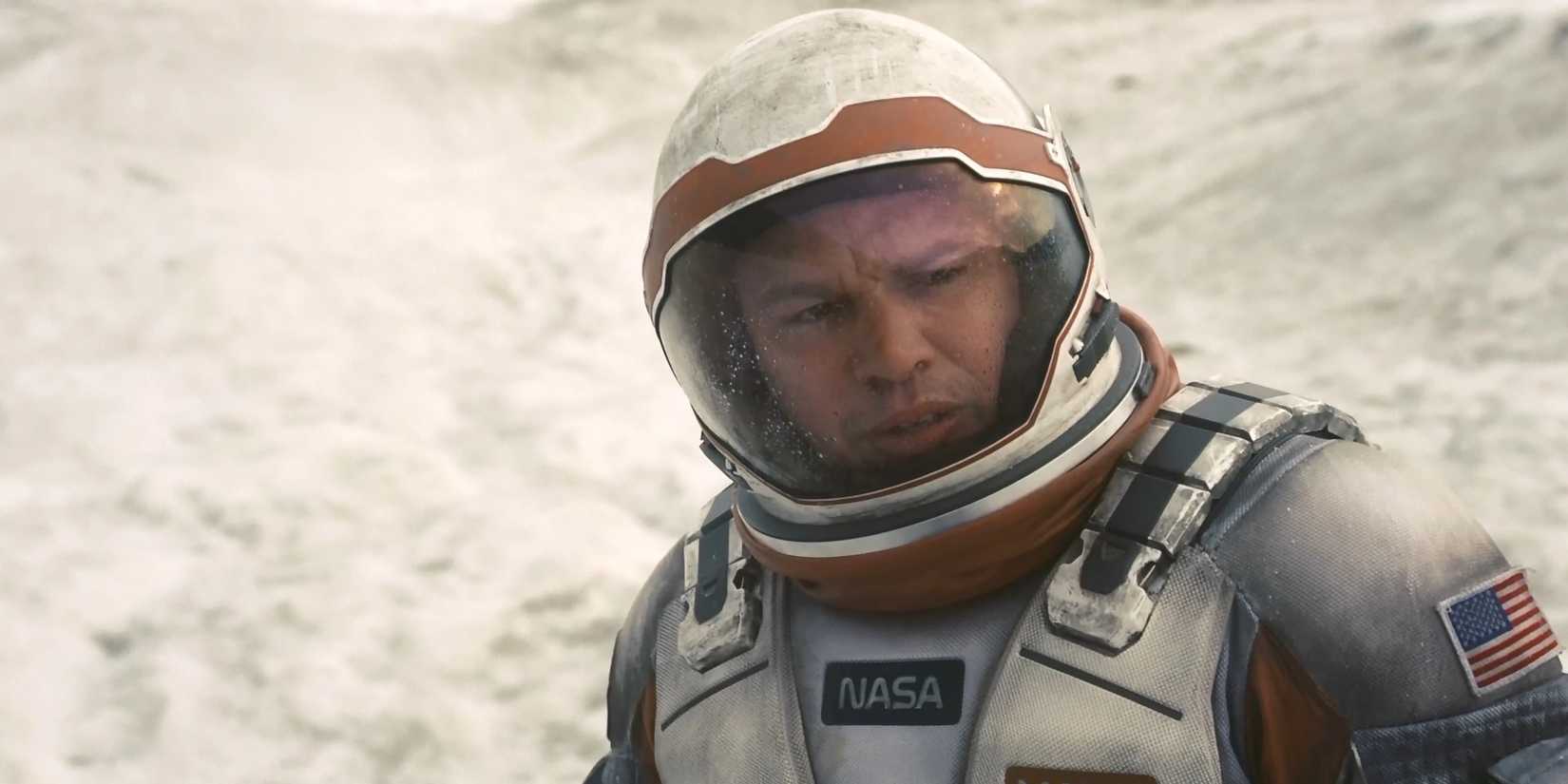 Matt Damon as Mann in a space suit in Interstellar