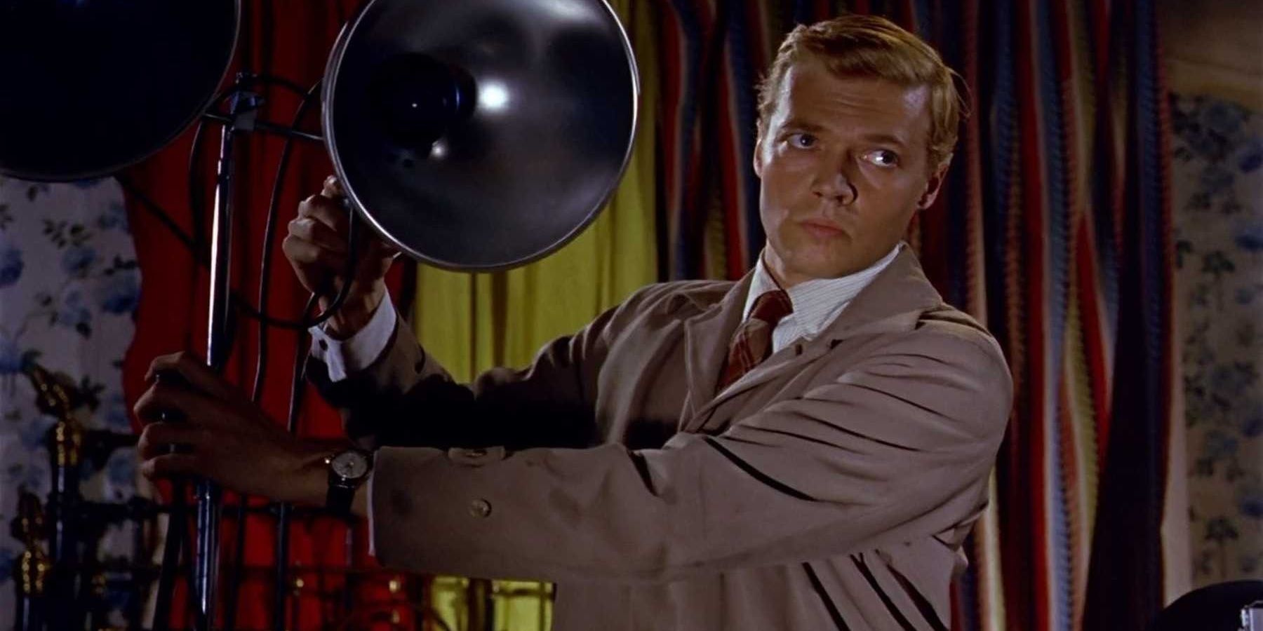 Mark Lewis with his killer camera in Peeping Tom