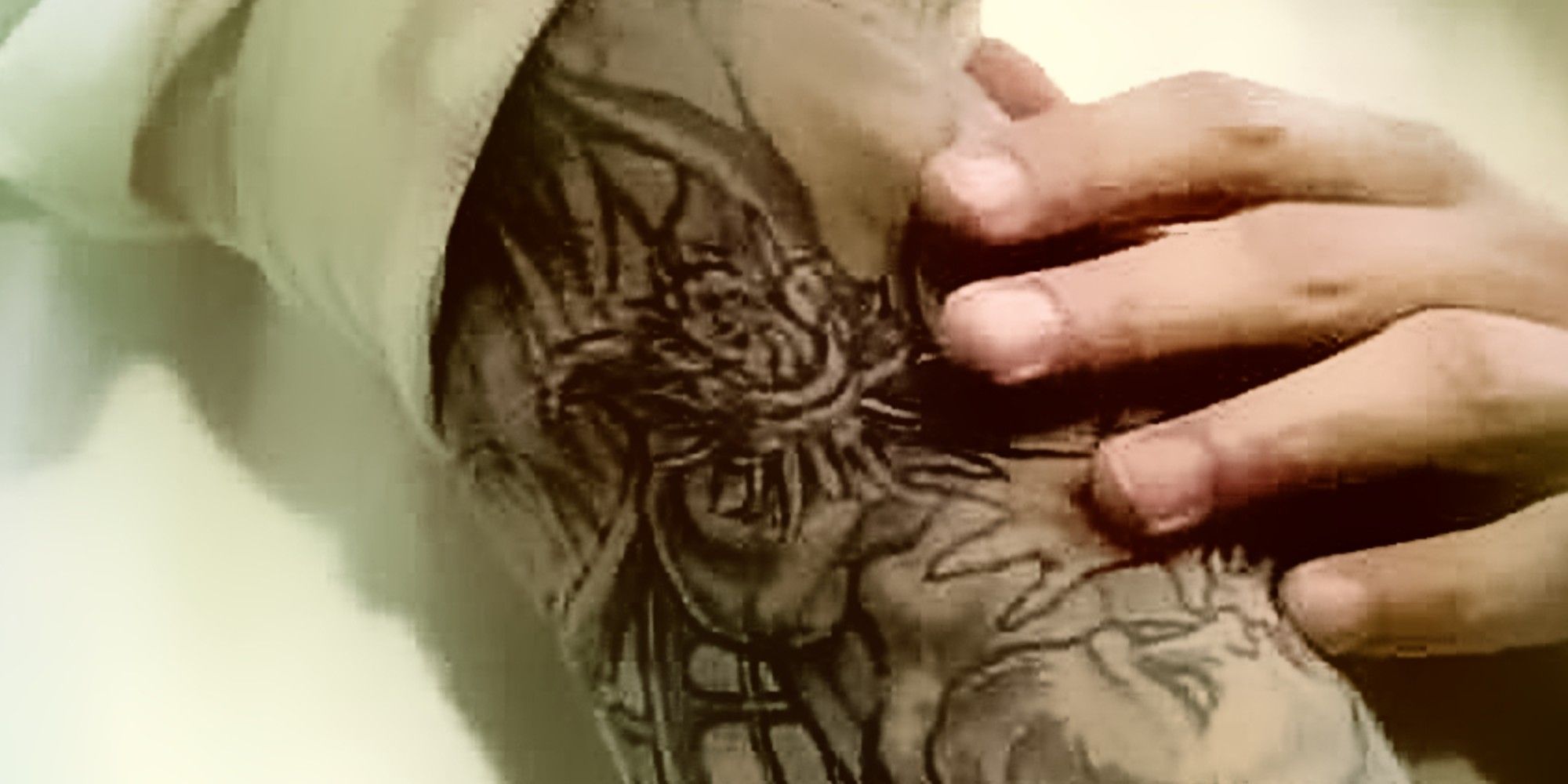 Michael's tattoo. Map on the skin. #PrisonBreak
